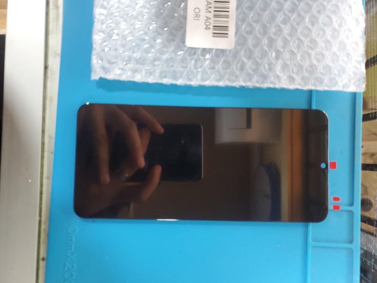 Samsung A04 Original sin marco - frente