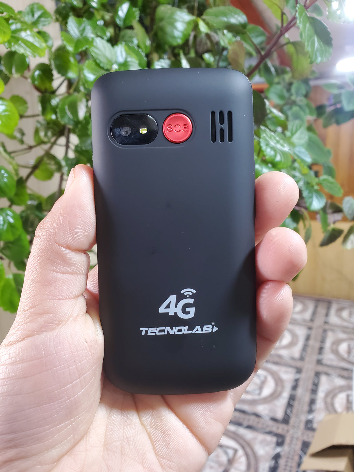Tecnolab TL456BK Senior Phone 4G SOS Negro