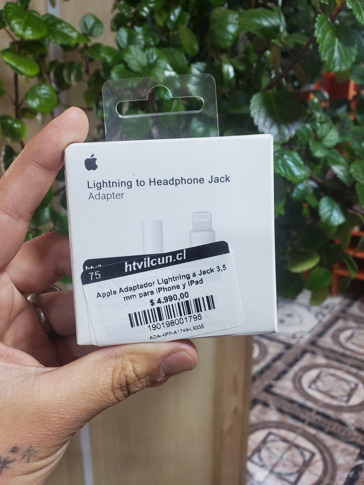 Apple Adaptador Lightning a Jack 3,5 mm para iPhone y iPad