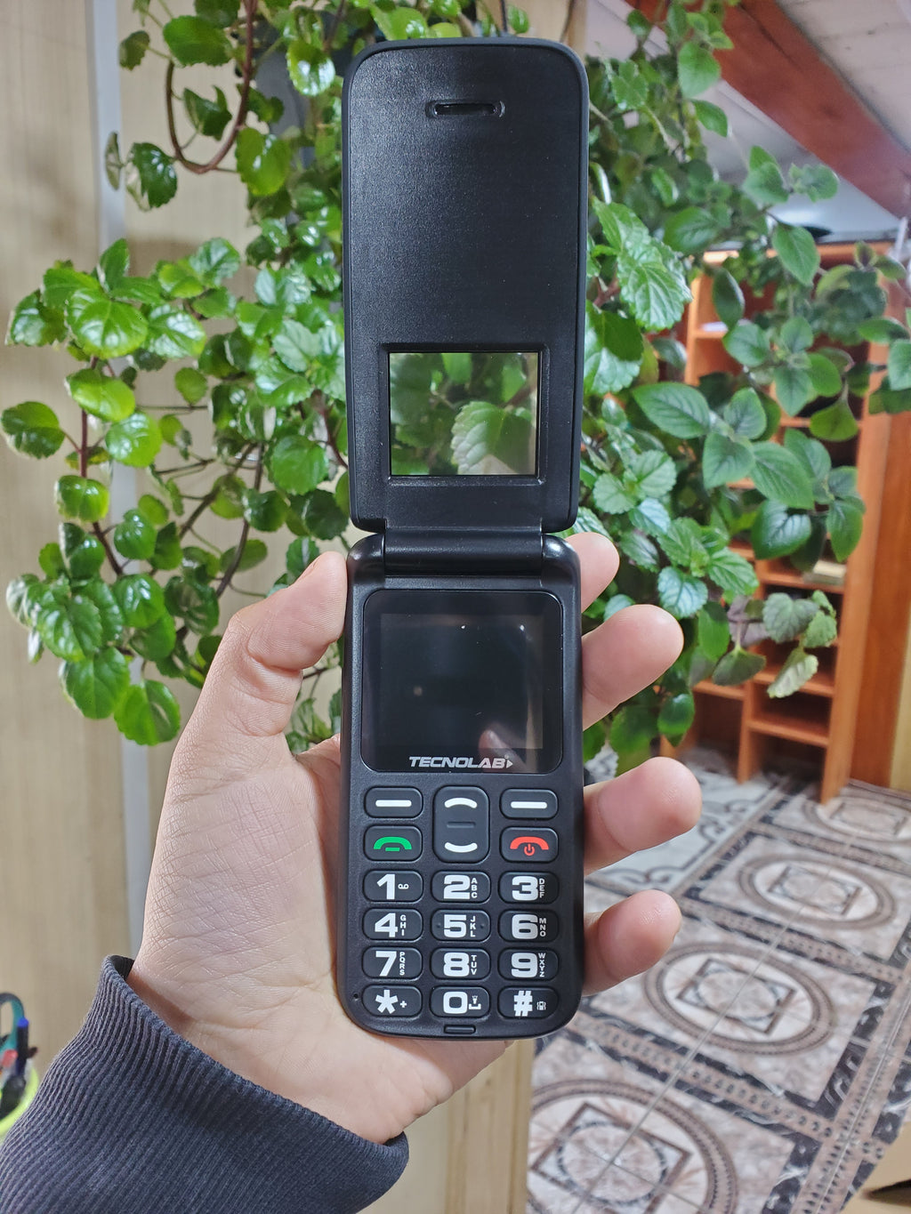 Tecnolab TL456BK Senior Phone 4G SOS Negro
